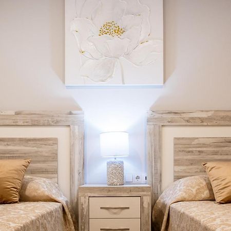 New 2020 Residencial Aqua Beach -Apartment Torrevieja Center Buitenkant foto