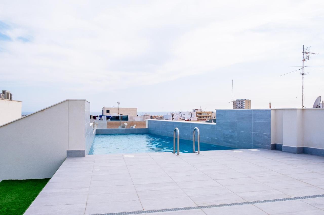 New 2020 Residencial Aqua Beach -Apartment Torrevieja Center Buitenkant foto
