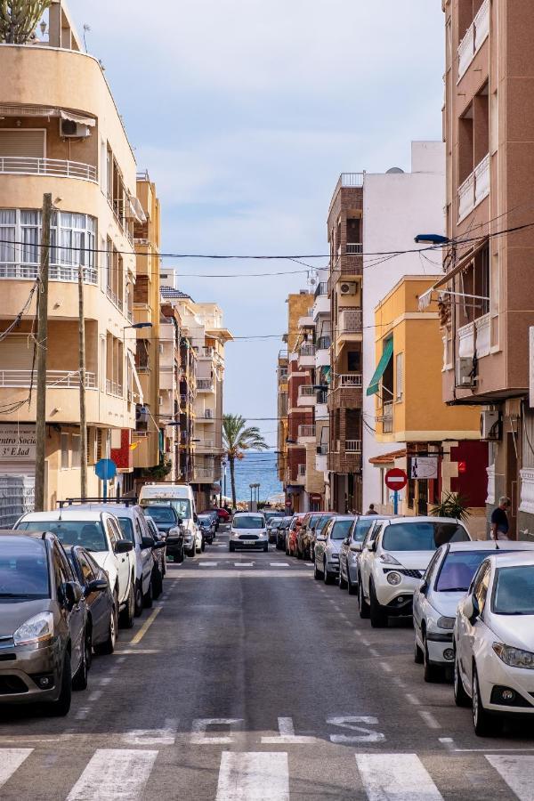 New 2020 Residencial Aqua Beach -Apartment Torrevieja Center Buitenkant foto