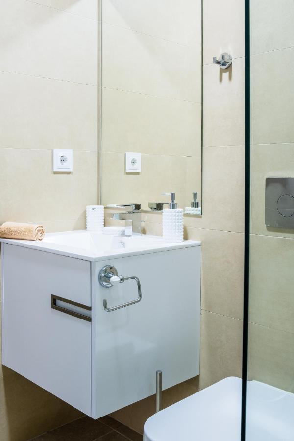 New 2020 Residencial Aqua Beach -Apartment Torrevieja Center Buitenkant foto